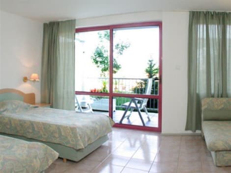 Longosa Garden Hotel