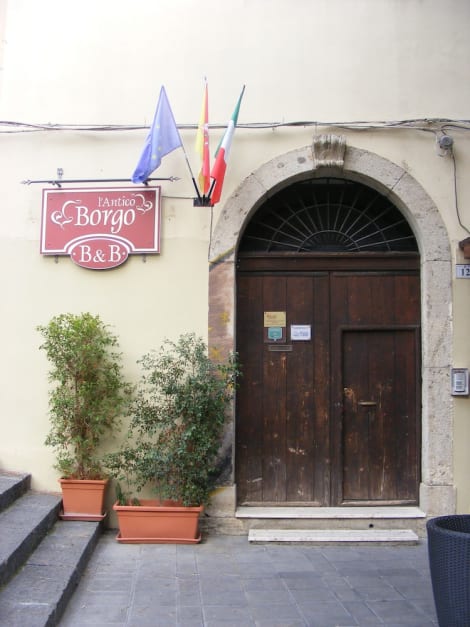 L' Antico Borgo Hotel