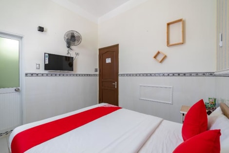 OYO 238 Luxury Motel Hotel