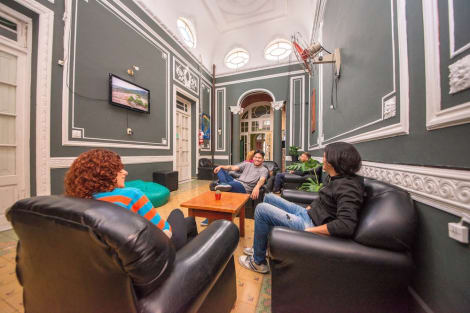 Hostel Alvear Hotel
