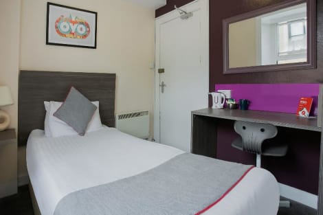 OYO Breadalbane Arms Hotel