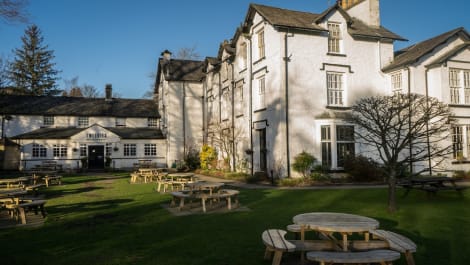 Tweedies Bar and Lodge Hotel