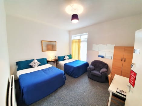 Hotel Wellesley Guest Rooms