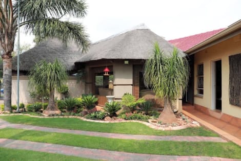 Big 5 Guest House Hotel