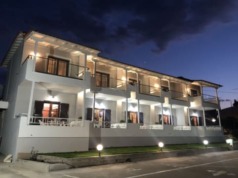 Hotel Filoxenia Studios