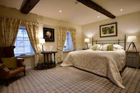 The Moon Inn at Stoney Middleton Hotel