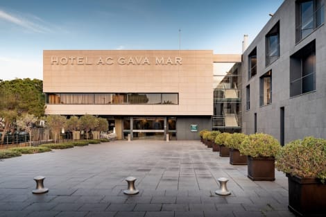 AC Hotel by Marriott Gava Mar Airport Hotel
