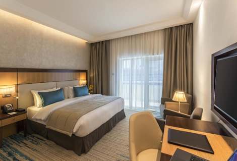 Apartahotel Golden Tulip Media Hotel