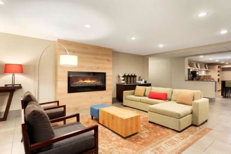 Country Inn & Suites By Carlson, Cedar Rapids Airp Hotel