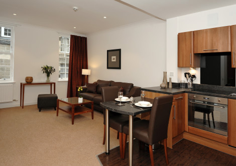 Fountain Court Apartments - Stewart Apartaments