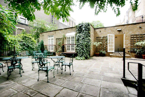Hotel Grange Blooms