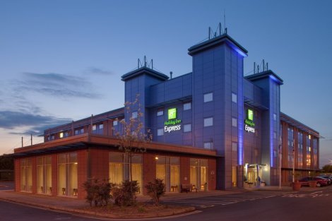 Holiday Inn Express Oxford - Kassam Stadium Hotel