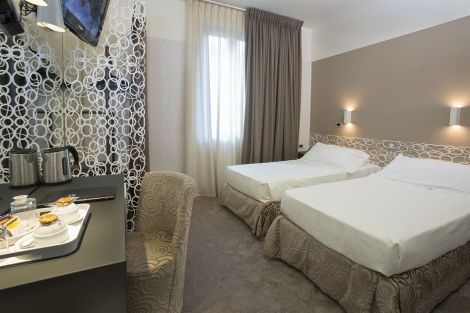 Hotel Berna - ¡wifi & Minibar Gratis!