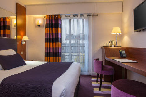 Ampere Hotel