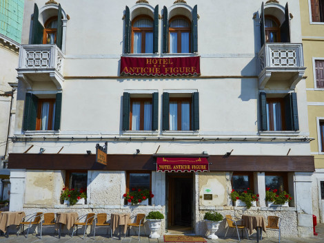 Hotel Antiche Figure