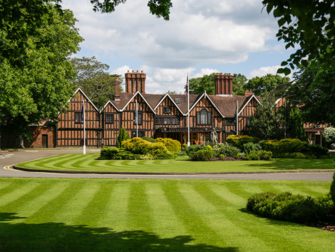 Macdonald Alveston Manor, Stratford Upon Avon Hotel