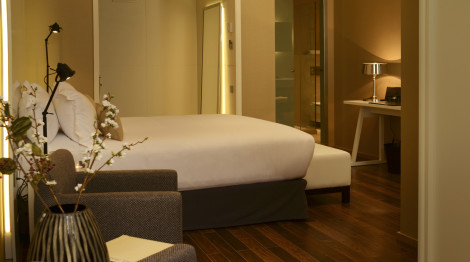 Hotel Advance