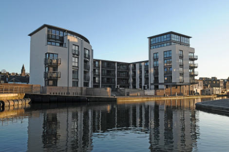 Fountain Court Apartments - Eq2 Hotel