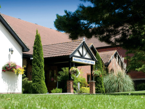 Macdonald Botley Park Hotel & Spa Hotel