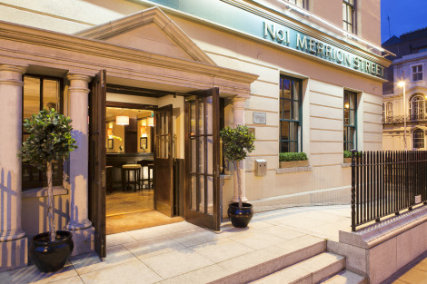 O'callaghan Mont Clare Hotel