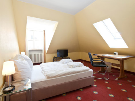 Golden Leaf Hotel Altmunchen Hotel