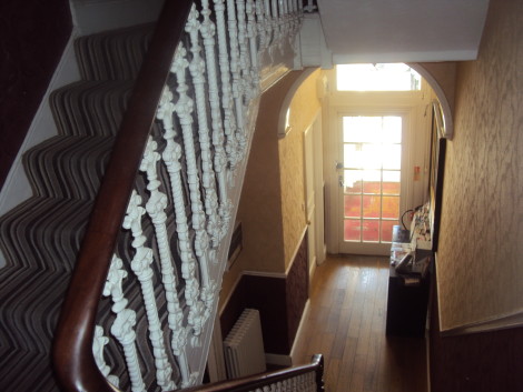 Cecil House Hotel