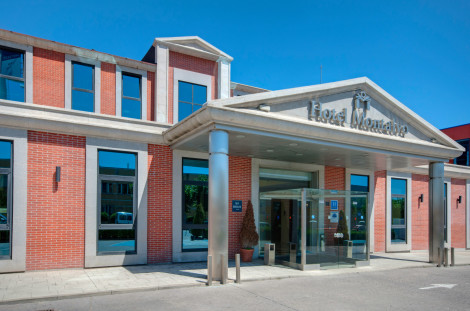 Hotel Tryp Montalvo