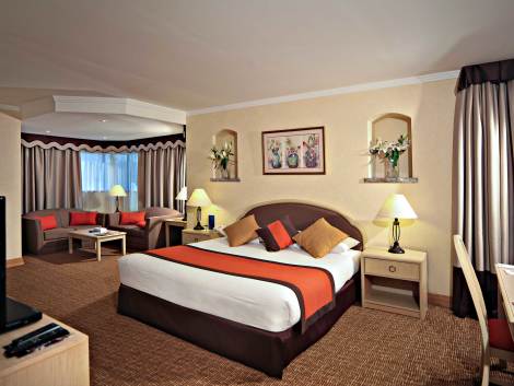 Mercure Abu Dhabi Centre Hotel