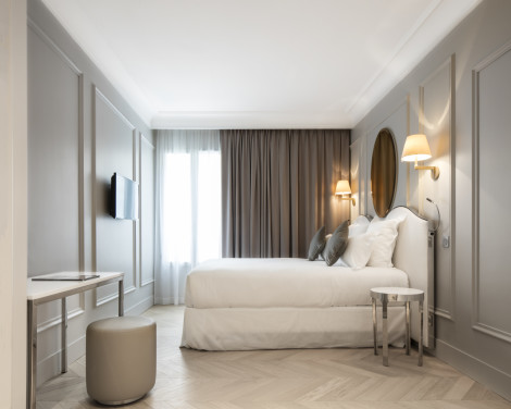 Trinite Haussmann Hotel