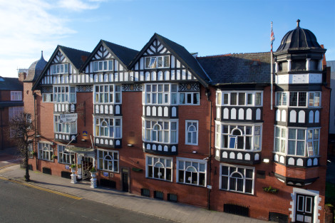 Hallmark Inn Chester Hotel