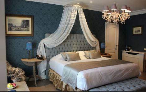 Hotel De Castillion