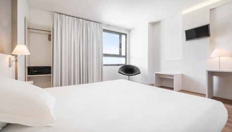 Hotel Ilunion Valencia 3