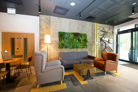 Staycity Aparthotels - Centre Vieux Port Hotel