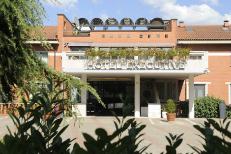 Hotel Executive Hotel