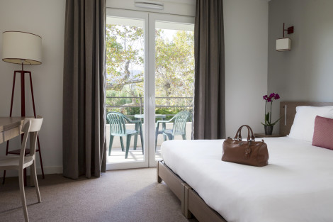 Hôtel Comfort Suites Cannes Mandelieu