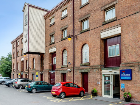 Travelodge Burton Upon Trent Central Hotel