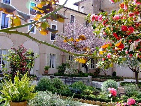 Voi Donna Camilla Savelli Hotel