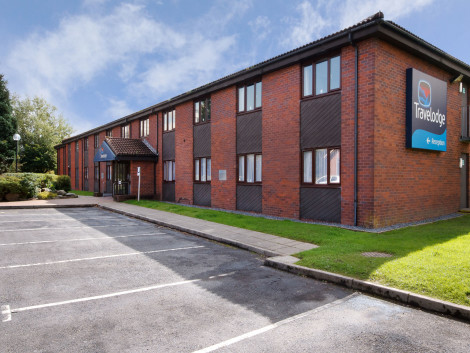 Travelodge Llanelli Cross Hands Hotel