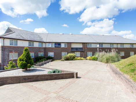 Travelodge Saltash Hotel