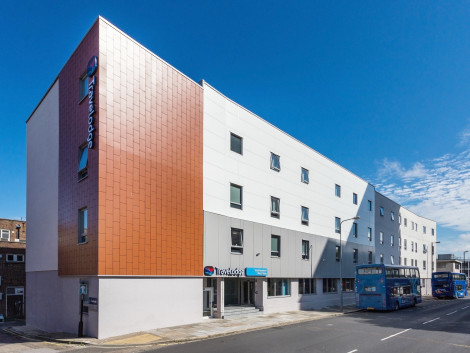 Travelodge Southampton Central Hotel