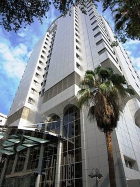 Holiday Inn Abu Dhabi Downtown Hotel