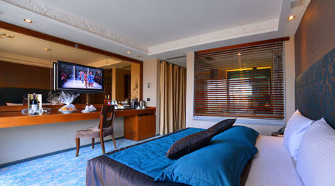 Tulip By Molton Hotels Hotel