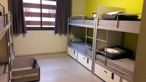 Albergue Barcelona Pere Tarres Youth Hostel