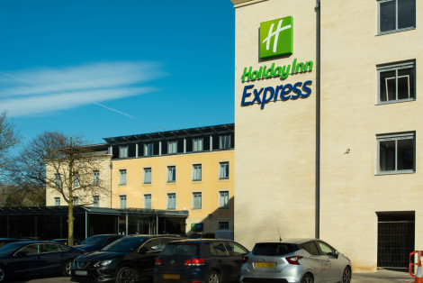Holiday Inn Express Bath Hotel