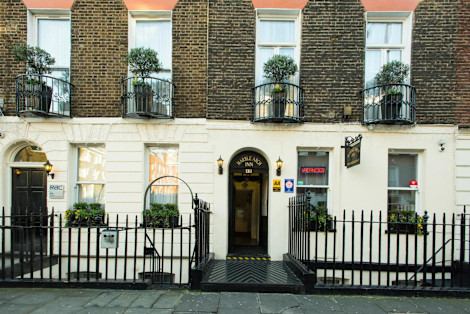 Hotel Marble Arch Inn