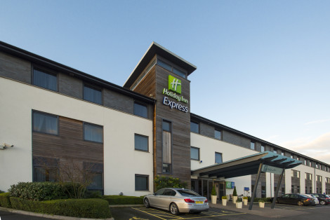 Holiday Inn Express Cambridge Hotel