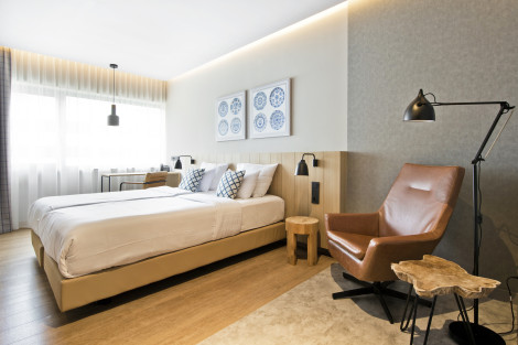 Urban Lodge Hotel