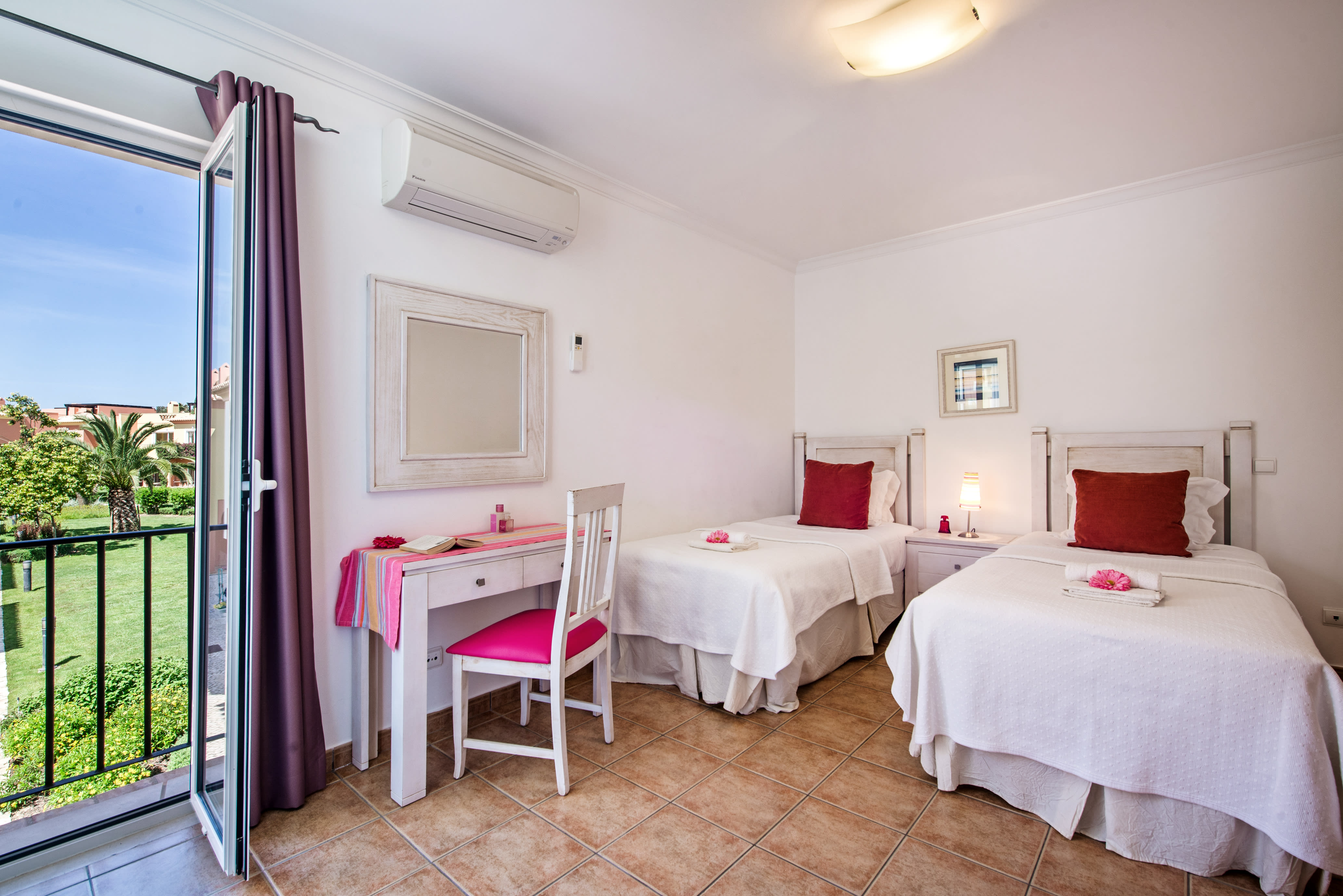 Jardim da Meia Praia Resort - photo 3