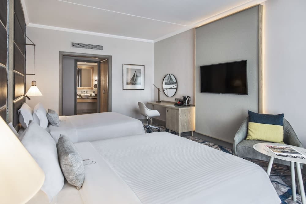 Le Suffren Hotel & Marina - photo 4