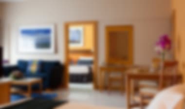 4-star serviced apartments, the perfect mix of holiday and home Hotel